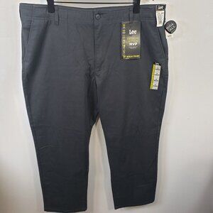 NEW ~ Lee Pants Mens 44 X 30 Gray Extreme Motion MVP Regular Straight Leg / A211